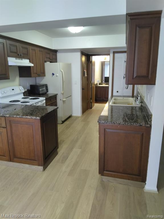 69 Meadow Wood Dr in Rochester Hills, MI - Building Photo - Building Photo