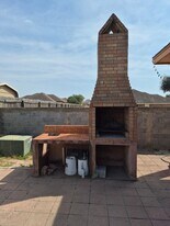 135 Santa Maria Ln, Unit 4207 in Rio Grande City, TX - Building Photo
