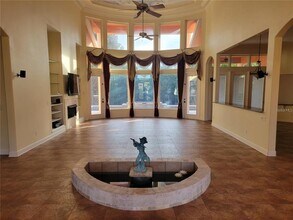 10209 Thurston Groves Blvd in Largo, FL - Building Photo - Building Photo