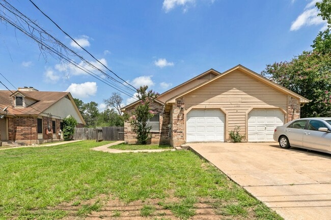 property at 6002 Parkwood Dr