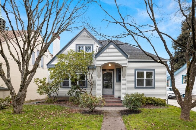 property at 7036 SE 18th Ave