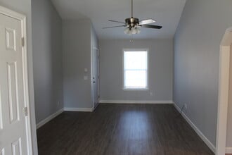 1612 Kennedy Bridge Rd, Unit B in Harrodsburg, KY - Building Photo - Building Photo