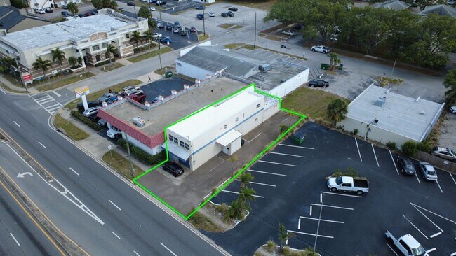 1221 Court St, Unit 1 in Clearwater, FL - Building Photo - Building Photo