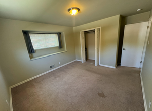 900 E 112th Pl in Northglenn, CO - Foto de edificio - Building Photo