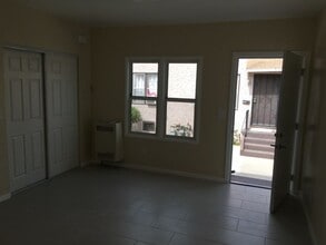 700 Spaulding Ave in Los Angeles, CA - Building Photo - Building Photo
