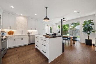 2609 Willow St in Austin, TX - Building Photo - Building Photo