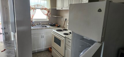 80 W 23rd St in Hialeah, FL - Building Photo - Building Photo