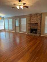 6917 Holiday Ln in Corpus Christi, TX - Building Photo - Building Photo