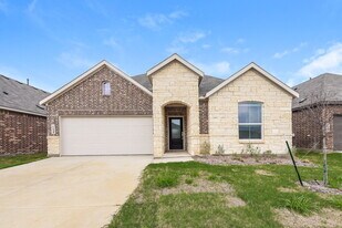 2234 Mustang Ghost Trl, Unit 00016 in Crandall, TX - Building Photo