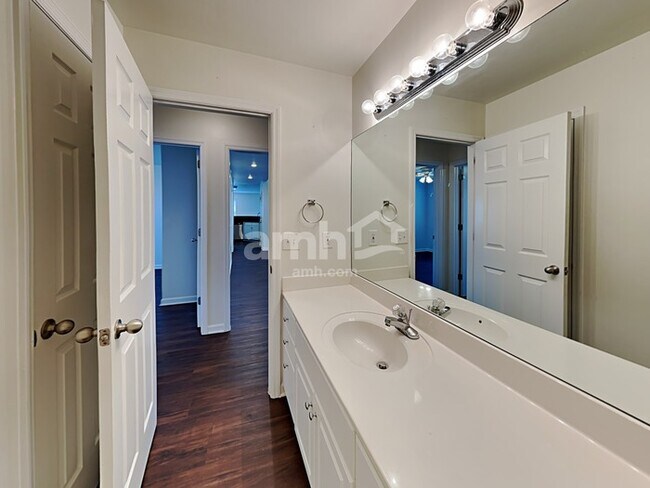 2711 Waywood Dr in Murfreesboro, TN - Building Photo - Building Photo