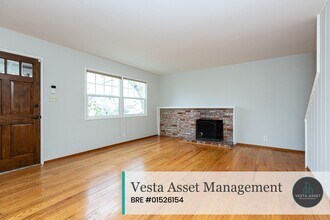 1274 Shakespeare Dr in Concord, CA - Foto de edificio - Building Photo