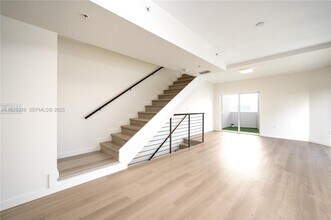 1712 SW 2nd Ave in Miami, FL - Building Photo - Building Photo