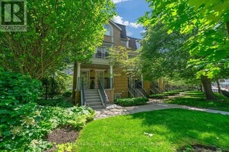 107 Pleasant Blvd in Toronto, ON - Building Photo - Building Photo