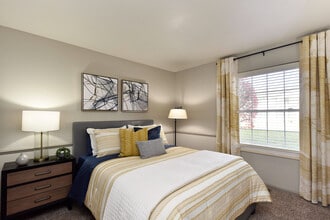 Everly at Meridian Hills in Indianapolis, IN - Building Photo - Building Photo
