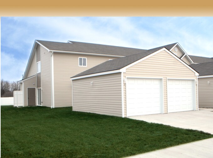 Chatwell Club Apartments in Davison, MI