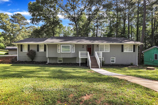 4104 Windermere Dr in Stonecrest, GA - Foto de edificio - Building Photo