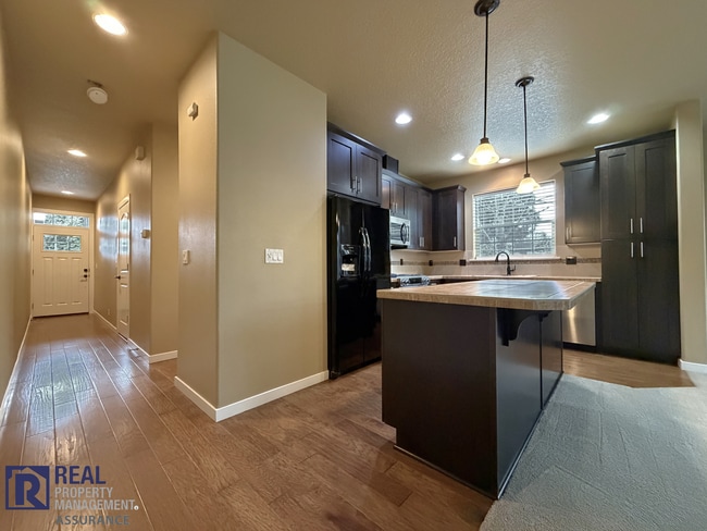 14500 SW 6th St in Beaverton, OR - Building Photo - Building Photo