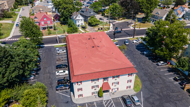 Union Court Apartments in Framingham, MA - Building Photo - Building Photo