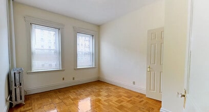 35 Queensberry, Unit 32#3 in Boston, MA - Building Photo - Building Photo