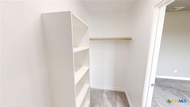 property at 809 Holliday Dr