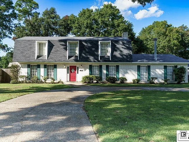 property at 103 Pecan Bayou Dr