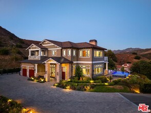 26767 Mulholland Hwy in Calabasas, CA - Building Photo - Building Photo