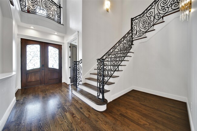 1719 Latexo Dr in Houston, TX - Building Photo - Building Photo