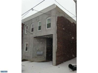 412 N 64th St in Philadelphia, PA - Foto de edificio