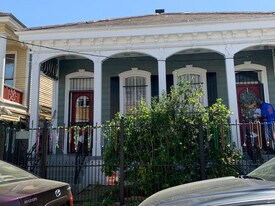 2020-2022 Camp St in New Orleans, LA - Building Photo