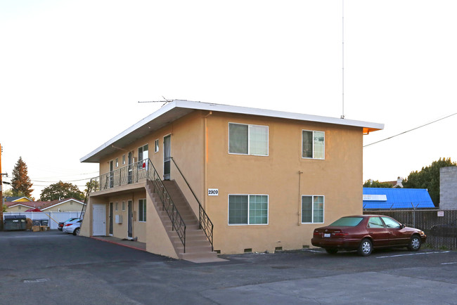 2909-2919 El Camino Real in Santa Clara, CA - Building Photo - Building Photo