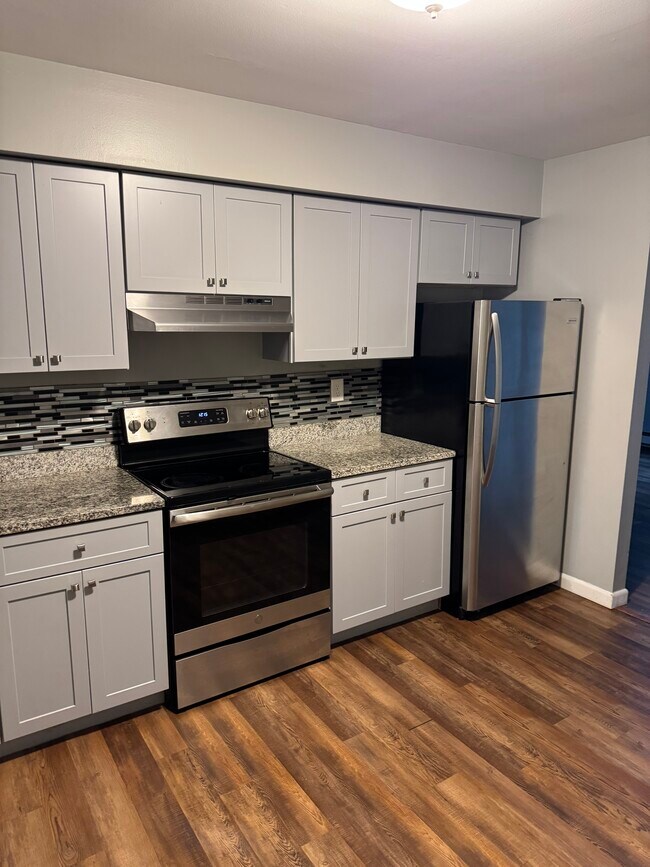 425 Ontario St, Unit 1 N in Albany, NY - Building Photo - Building Photo