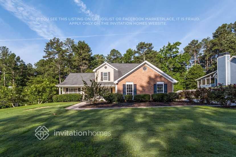 3930 Brittan Glade Trail in Snellville, GA - Building Photo