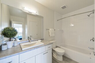 Morningside Estates in Edmonton, AB - Building Photo - Building Photo
