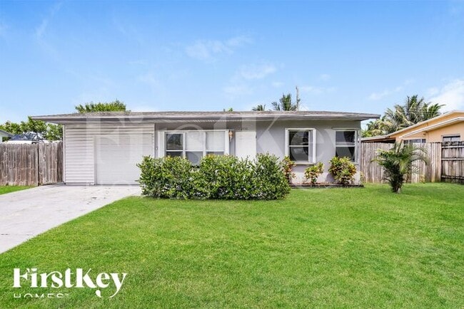 2550 NE 8th Ave