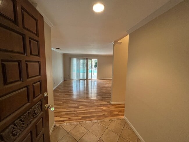 3618 W Country Ave in Visalia, CA - Building Photo - Building Photo