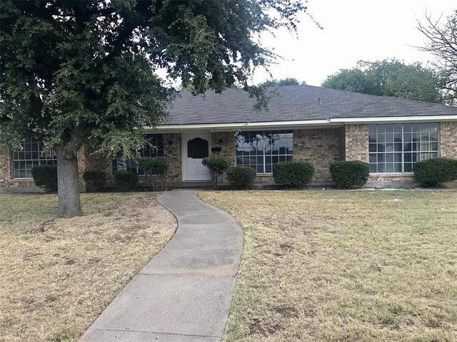 property at 600 Vaughn Ave