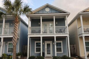 8625 Marlin Pl in Panama City Beach, FL - Building Photo