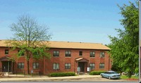 Thomas Village Apartments in Gibsonia, PA - Foto de edificio - Building Photo