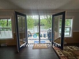 107 Wood Land Dr in Gardiner, ME - Building Photo