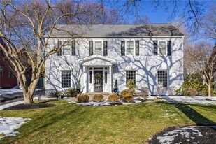 230 San Gabriel Dr in Rochester, NY - Building Photo