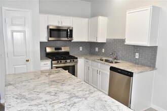 19911 Cypresswood Glen in Spring, TX - Building Photo - Building Photo