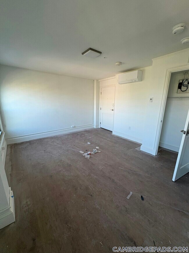 1200 Massachusetts Ave in Cambridge, MA - Building Photo - Building Photo