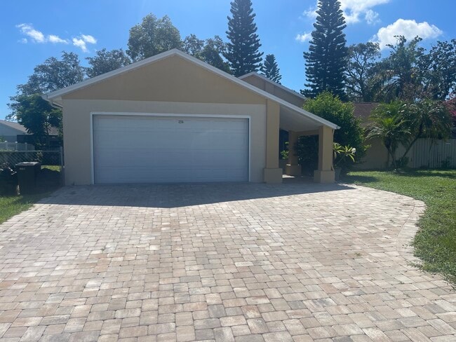 property at 9412 Lake Chrise Ln