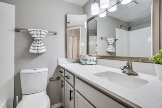 Mateo Apartment Homes in Arlington, TX - Building Photo - Building Photo