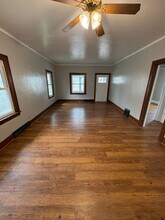 717 Kern St in Waterloo, IA - Building Photo - Building Photo