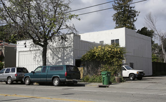 2948-2952 Macarthur Blvd in Oakland, CA - Building Photo