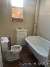 2723-2725 W 3rd St in Chester, PA - Building Photo - Building Photo