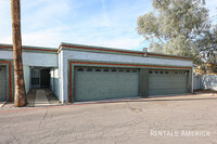 7152 N 63rd Dr in Glendale, AZ - Foto de edificio - Building Photo