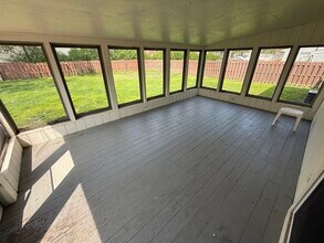 1382 Northfield Dr in Mineral Ridge, OH - Building Photo - Building Photo