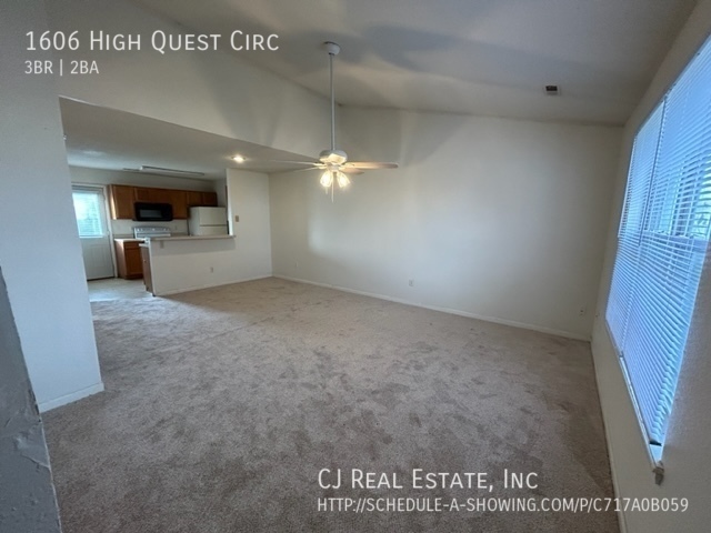 1606 High Quest Cir in Columbia, MO - Building Photo - Building Photo